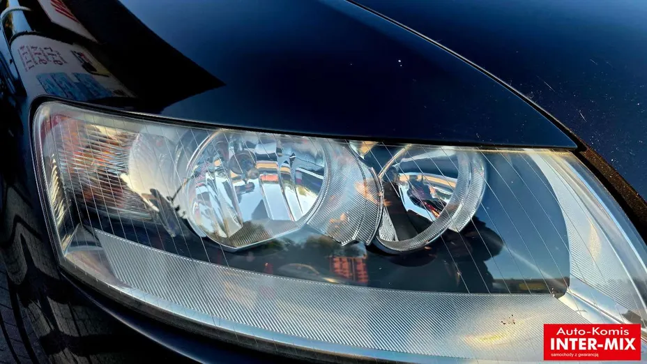 AUDI A6 -