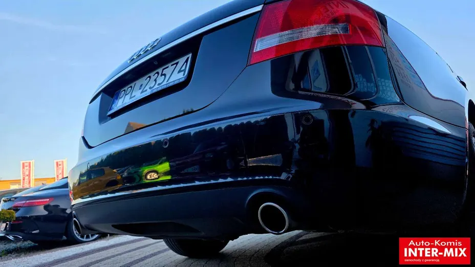 AUDI A6 -