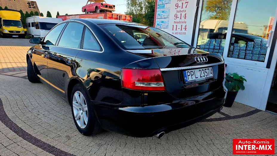 AUDI A6 -
