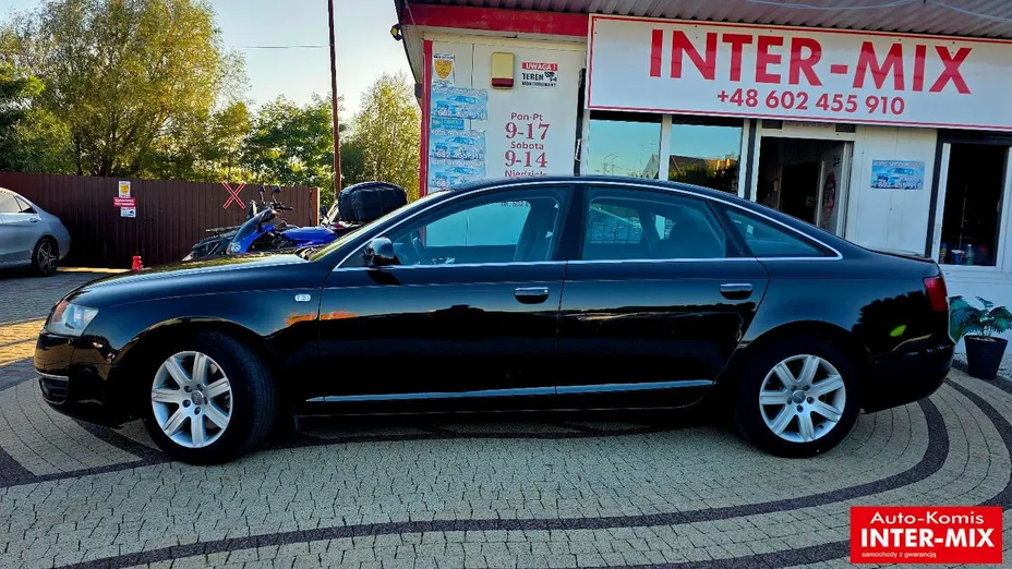 AUDI A6 -