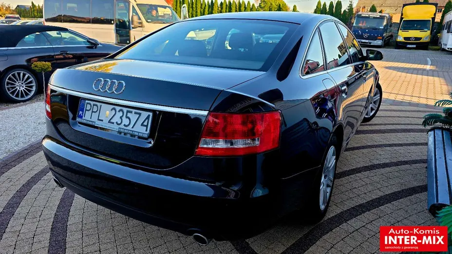 AUDI A6 -