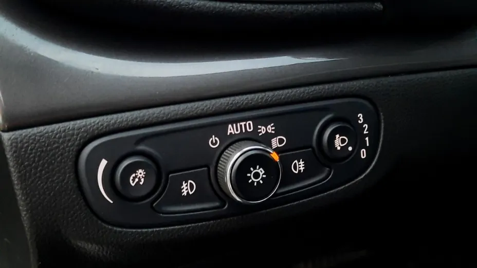 OPEL Mokka -