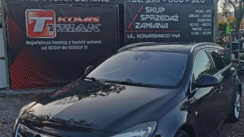 OPEL Insignia -