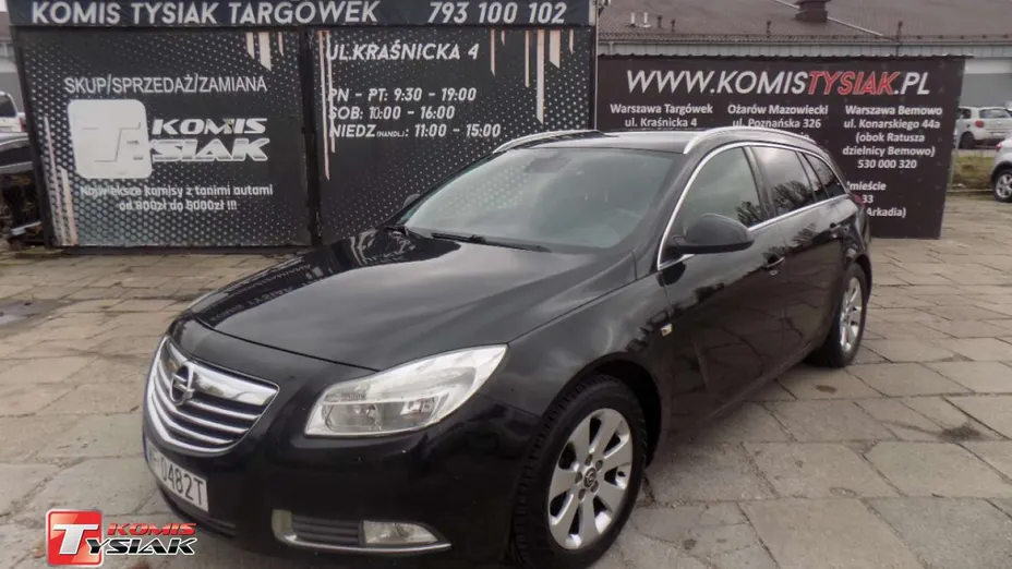 OPEL Insignia -