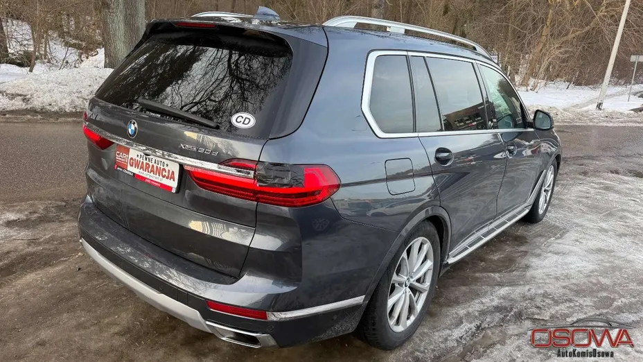 BMW X7 -