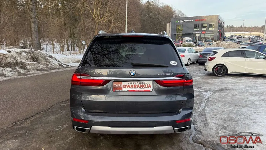 BMW X7 -