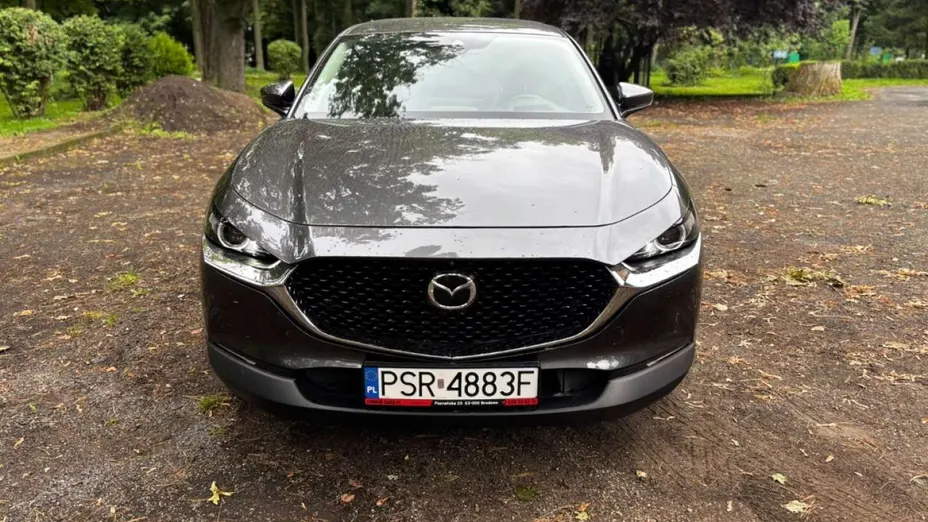 MAZDA CX-30 -