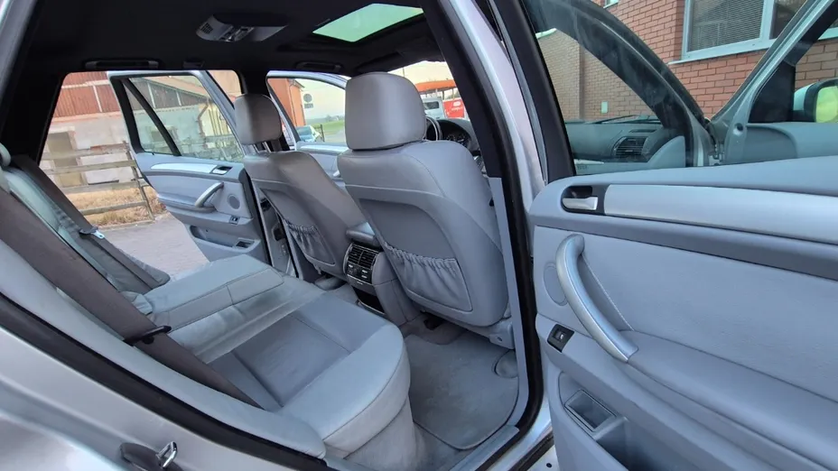 BMW X5 -