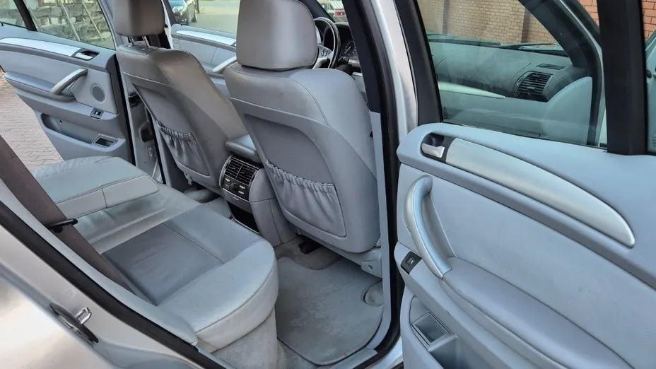 BMW X5 -