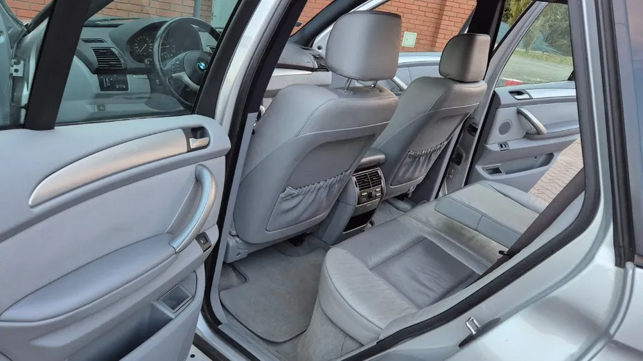BMW X5 -
