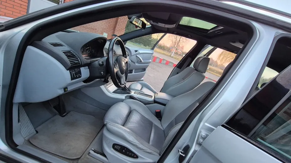BMW X5 -