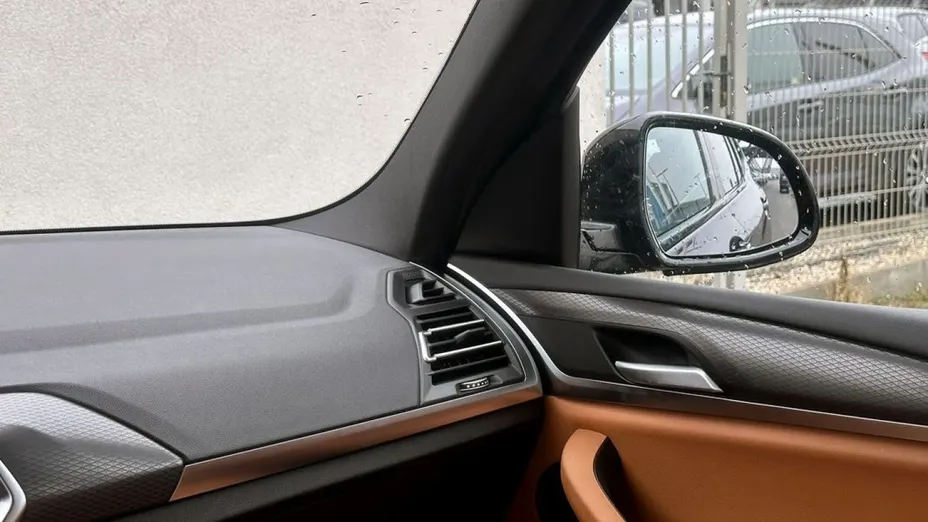 BMW X3 -