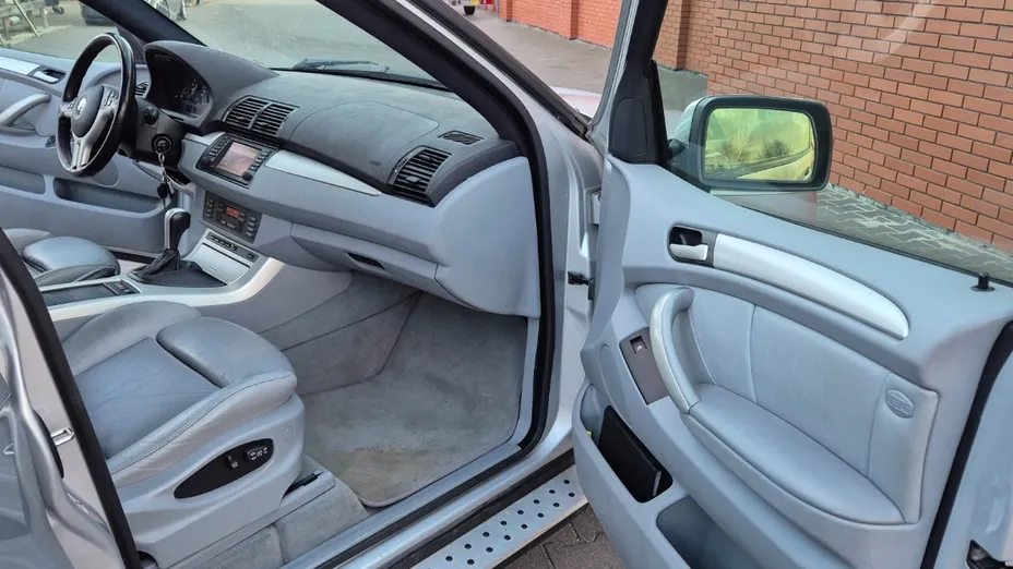 BMW X5 -