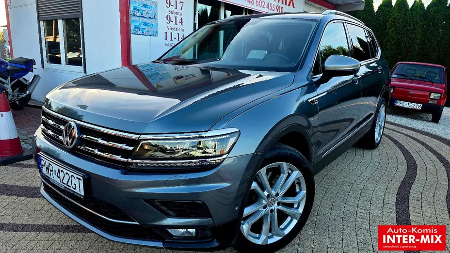 VOLKSWAGEN Tiguan -