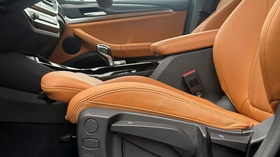 BMW X3 -