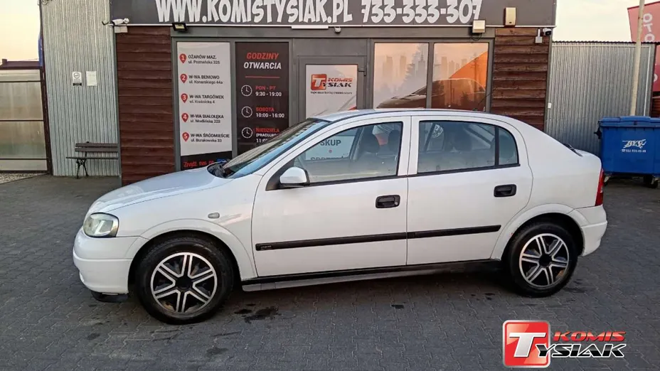 OPEL Astra -