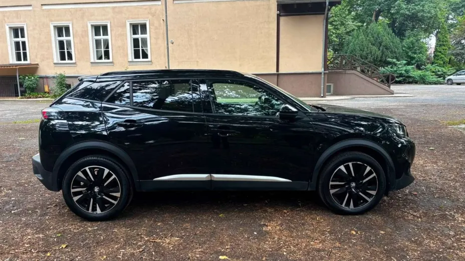 PEUGEOT 2008 -