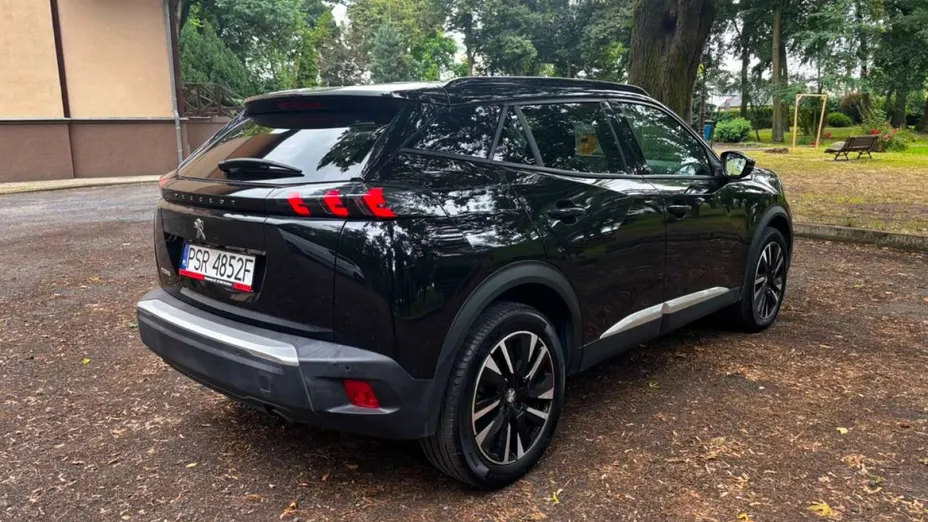 PEUGEOT 2008 -