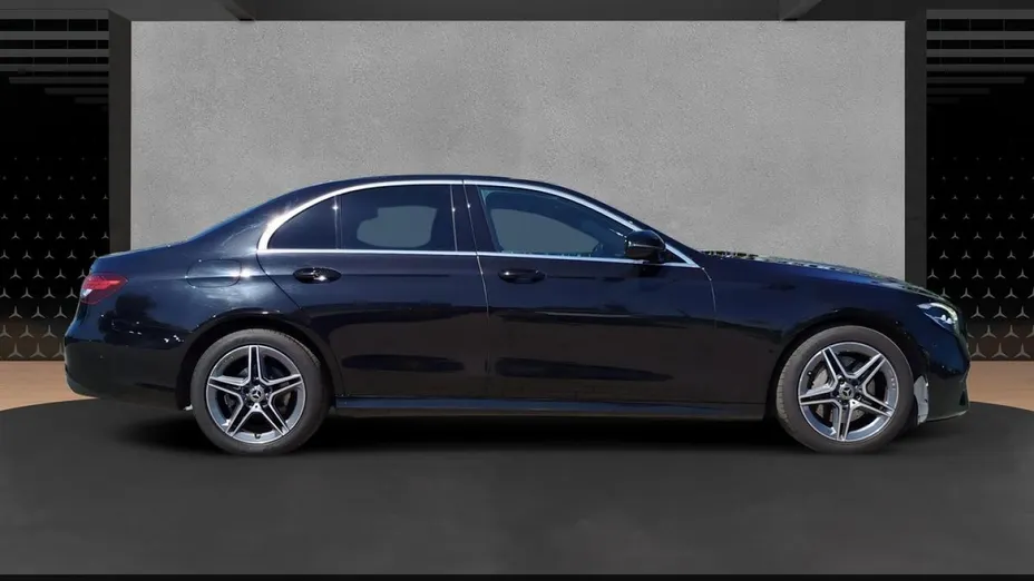 MERCEDES-BENZ E Klasa -
