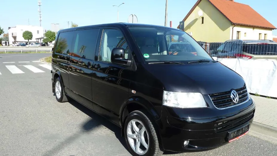 VOLKSWAGEN Caravelle -