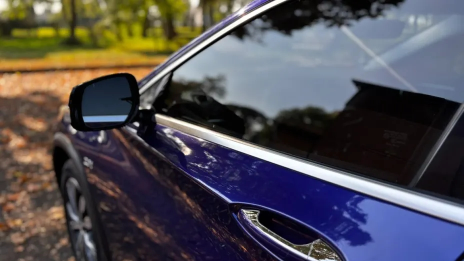 INFINITI QX30 -