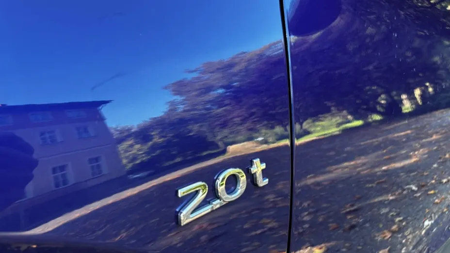 INFINITI QX30 -