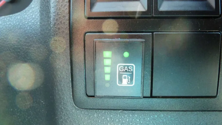 VOLKSWAGEN Caravelle -
