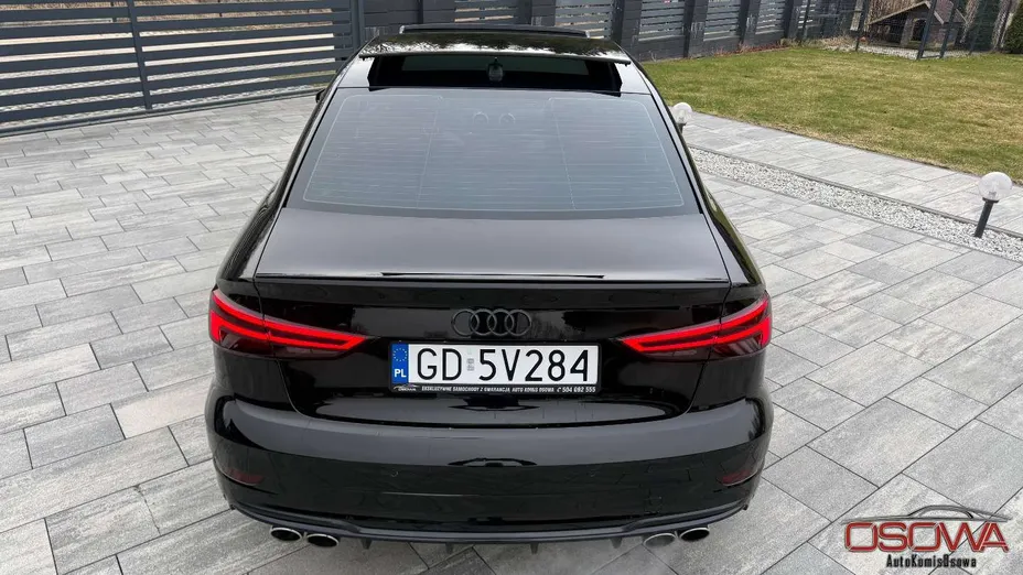 AUDI S3 -