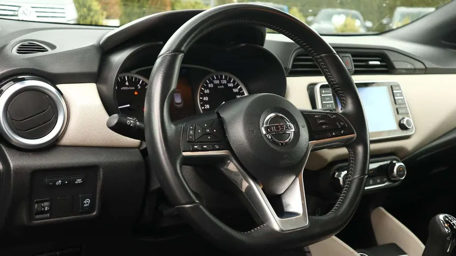 NISSAN Micra -
