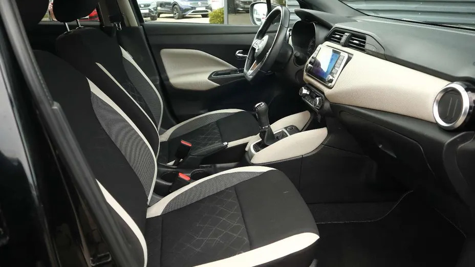 NISSAN Micra -