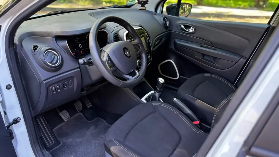 RENAULT Captur -