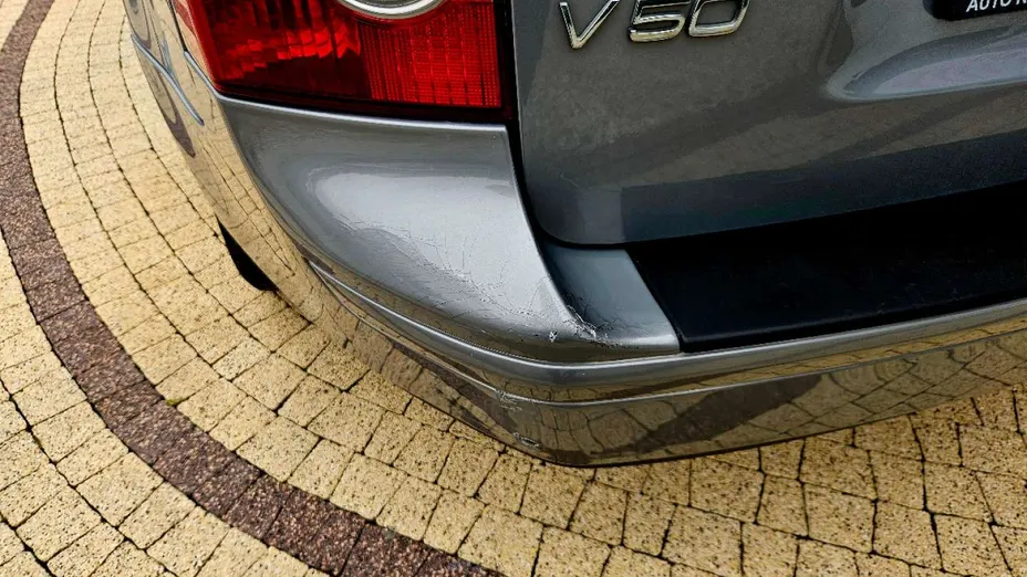 VOLVO V50 -