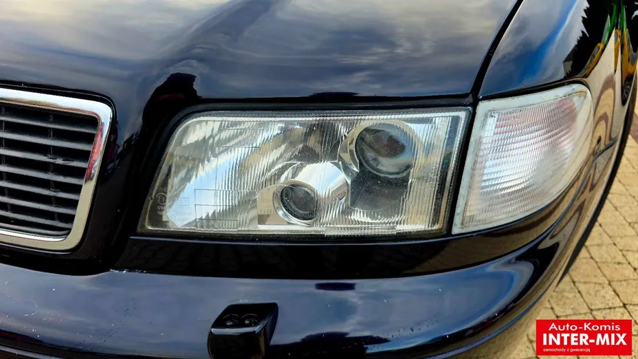 AUDI A8 -