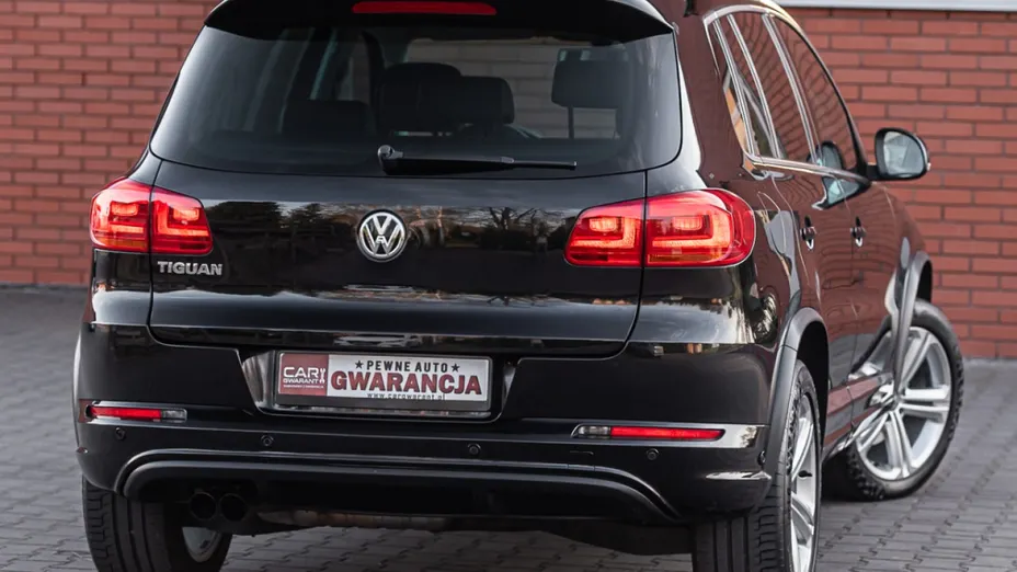 VOLKSWAGEN Tiguan -