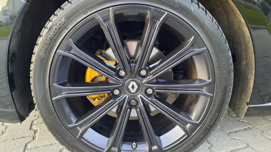 RENAULT Megane -