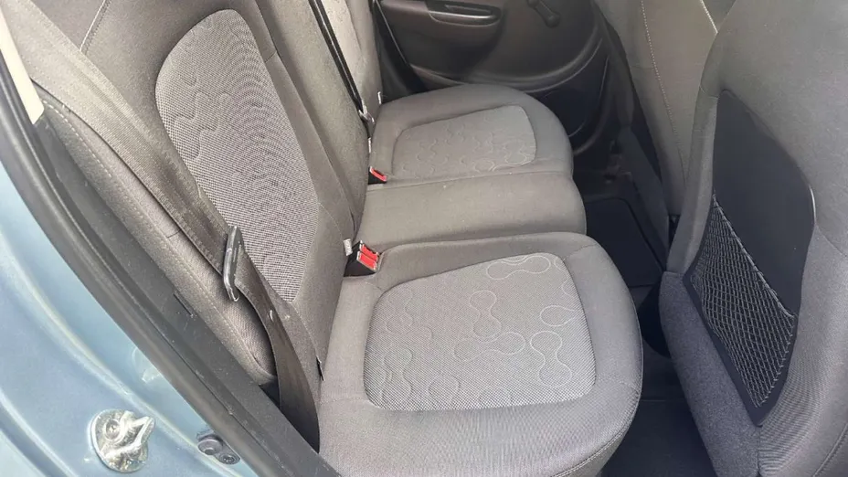 HYUNDAI i20 -