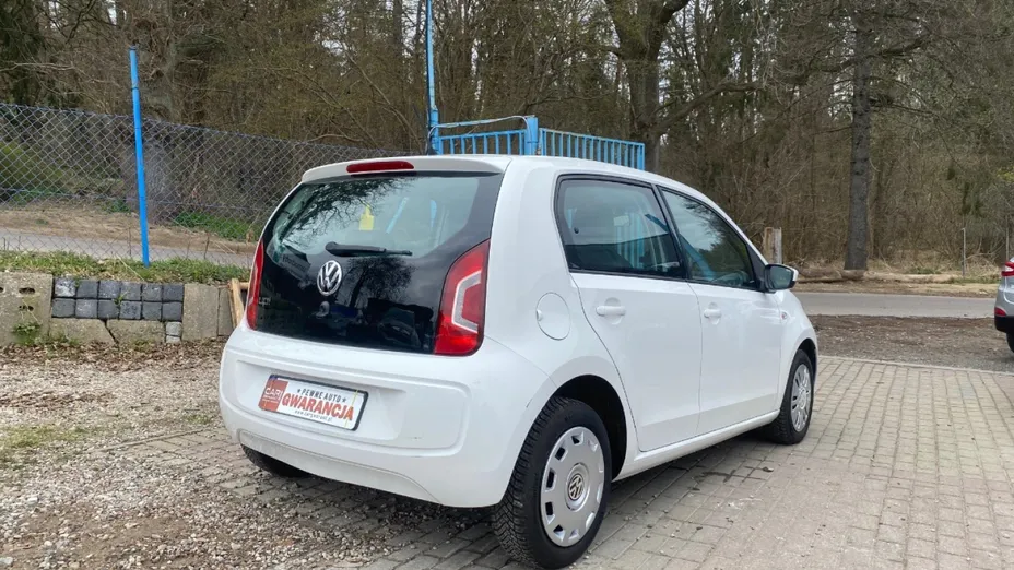 VOLKSWAGEN up! -