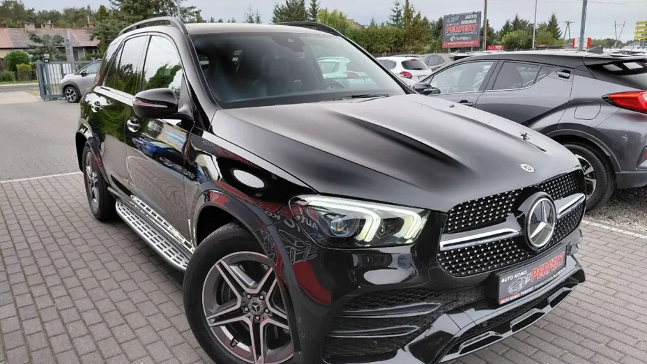 MERCEDES-BENZ GLE -
