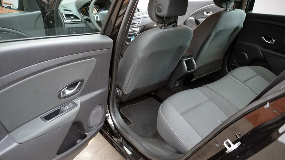 RENAULT Megane -