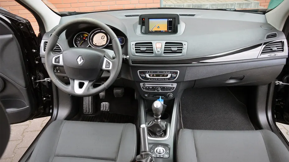 RENAULT Megane -