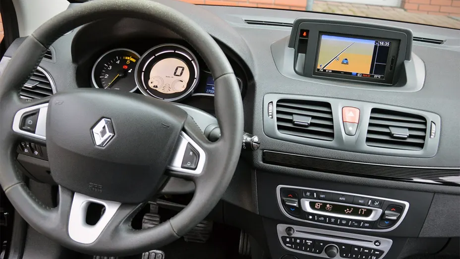 RENAULT Megane -