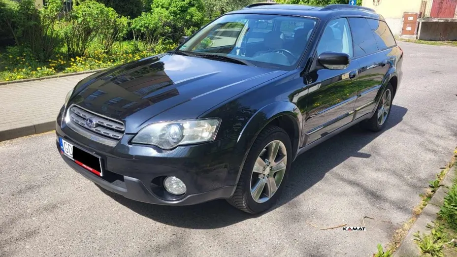 SUBARU Outback -
