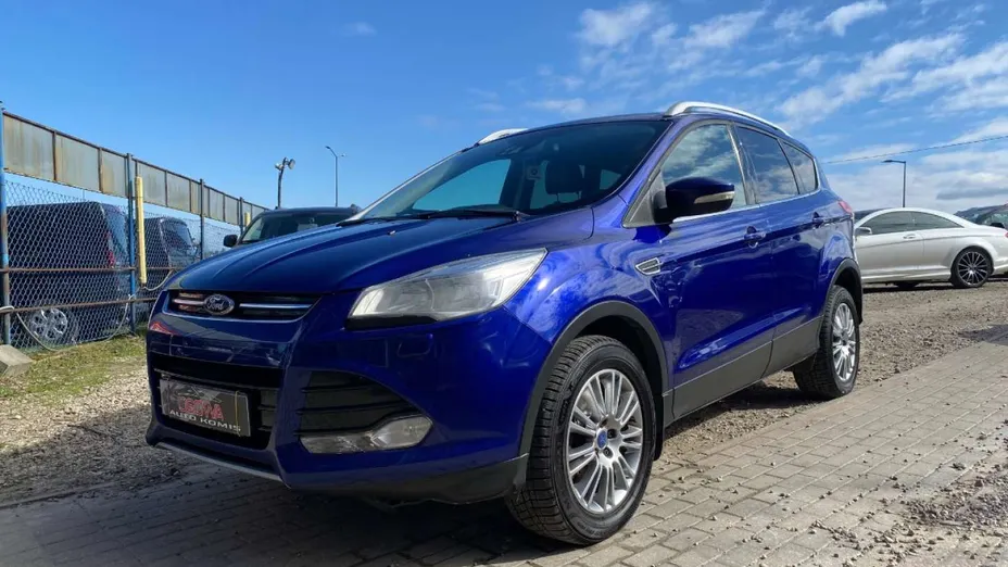 FORD Kuga -