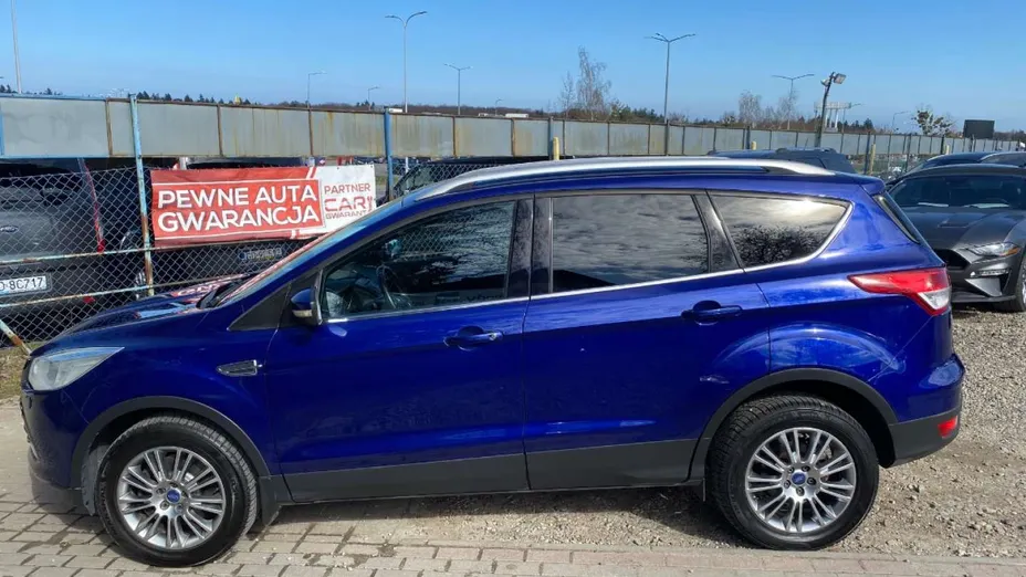 FORD Kuga -