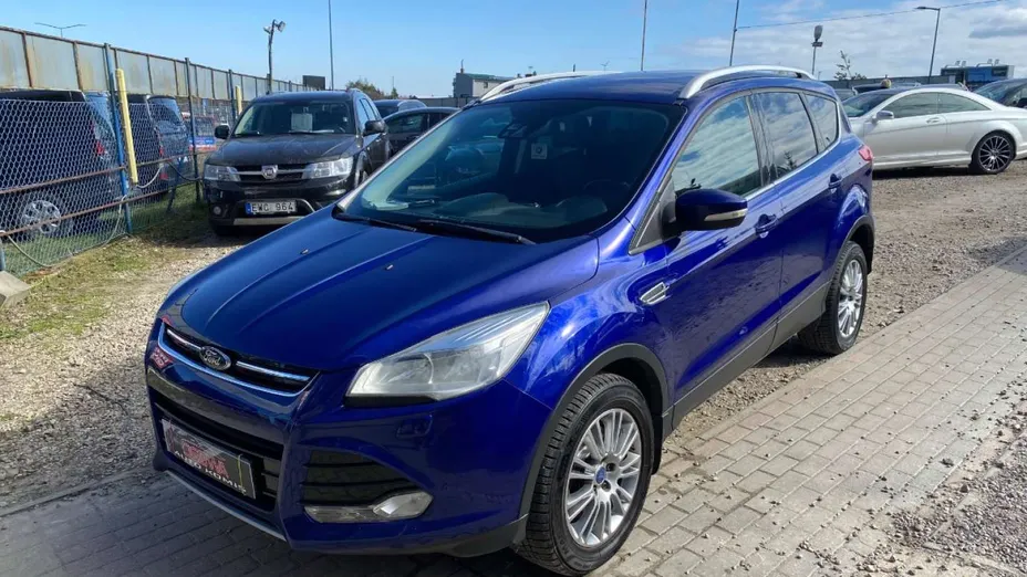 FORD Kuga -