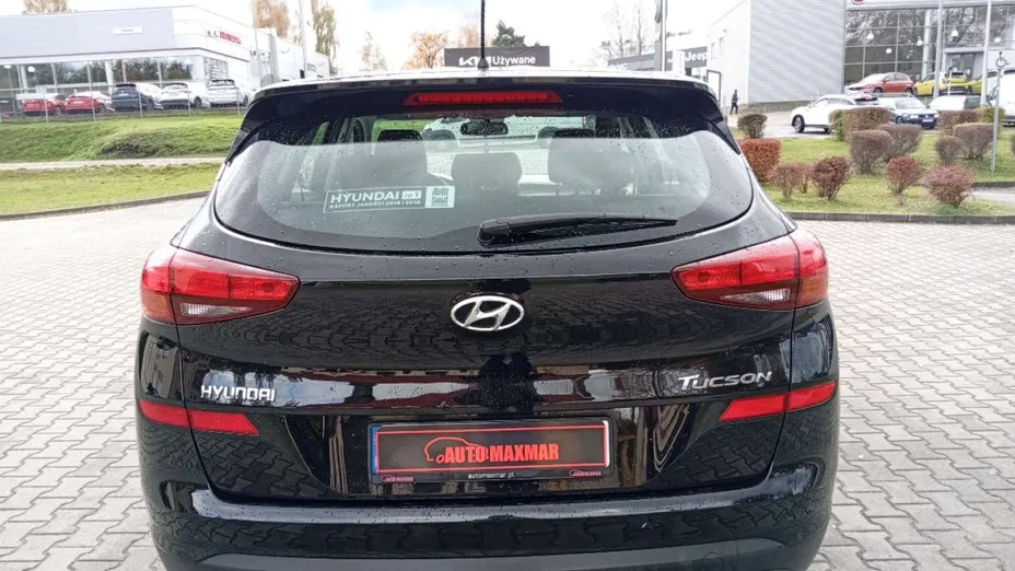 HYUNDAI Tucson -