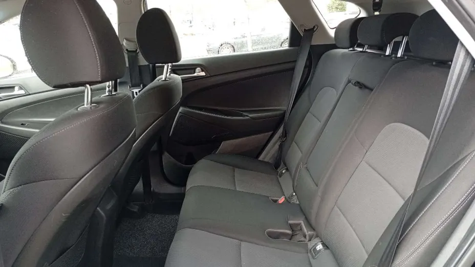 HYUNDAI Tucson -