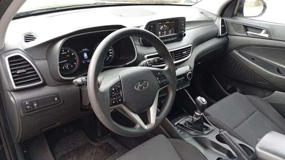 HYUNDAI Tucson -