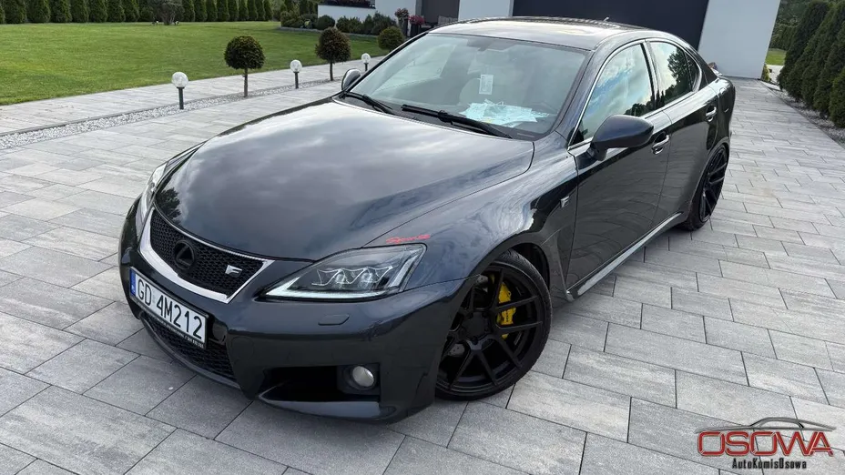 LEXUS IS -