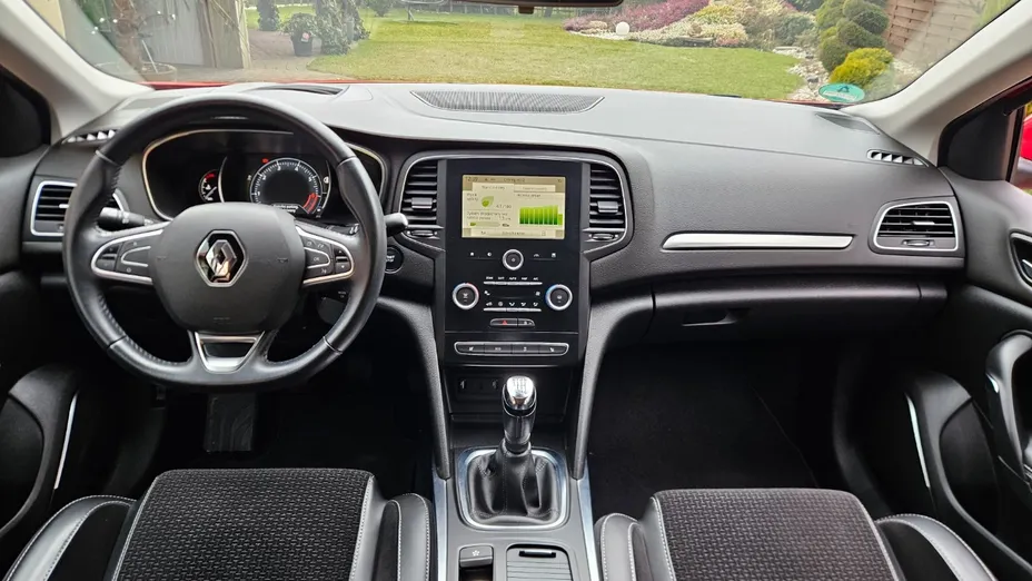 RENAULT Megane -